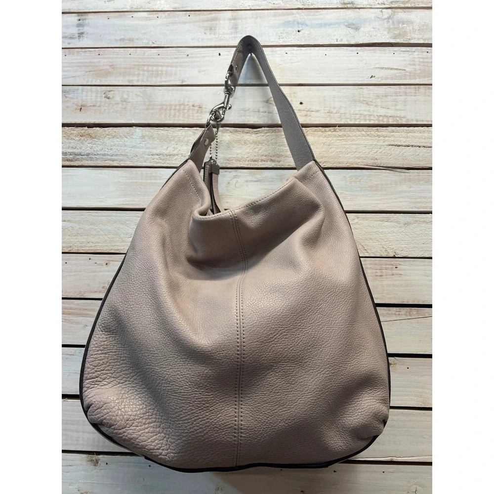 Coach F31287 Pebbled Leather Hobo Bag Lilac Purple Large Shoulder Tote Purse
